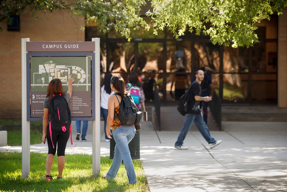 Texas Outlaws Diversity Offices in Public Universities Amidst a Wave of New Legislation