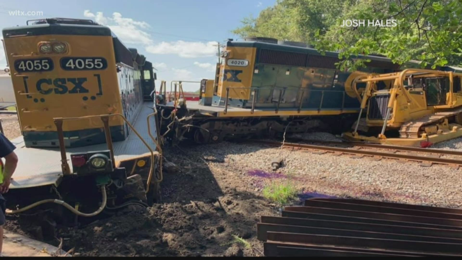 Freight Train Collides with 18-Wheeler in Texas, Causing Major Derailment