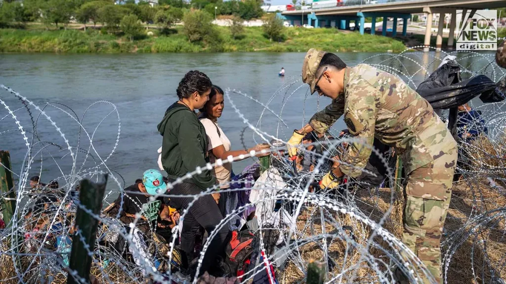 DOJ urges U.S. Supreme Court to let Border Patrol cut Texas' razor wire