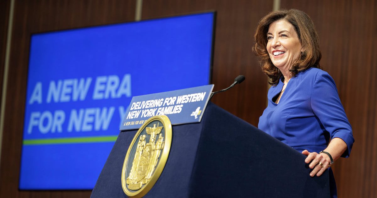 Gov. Kathy Hochul plans to pump $40M into war against shoplifting with more than half going to NY state police