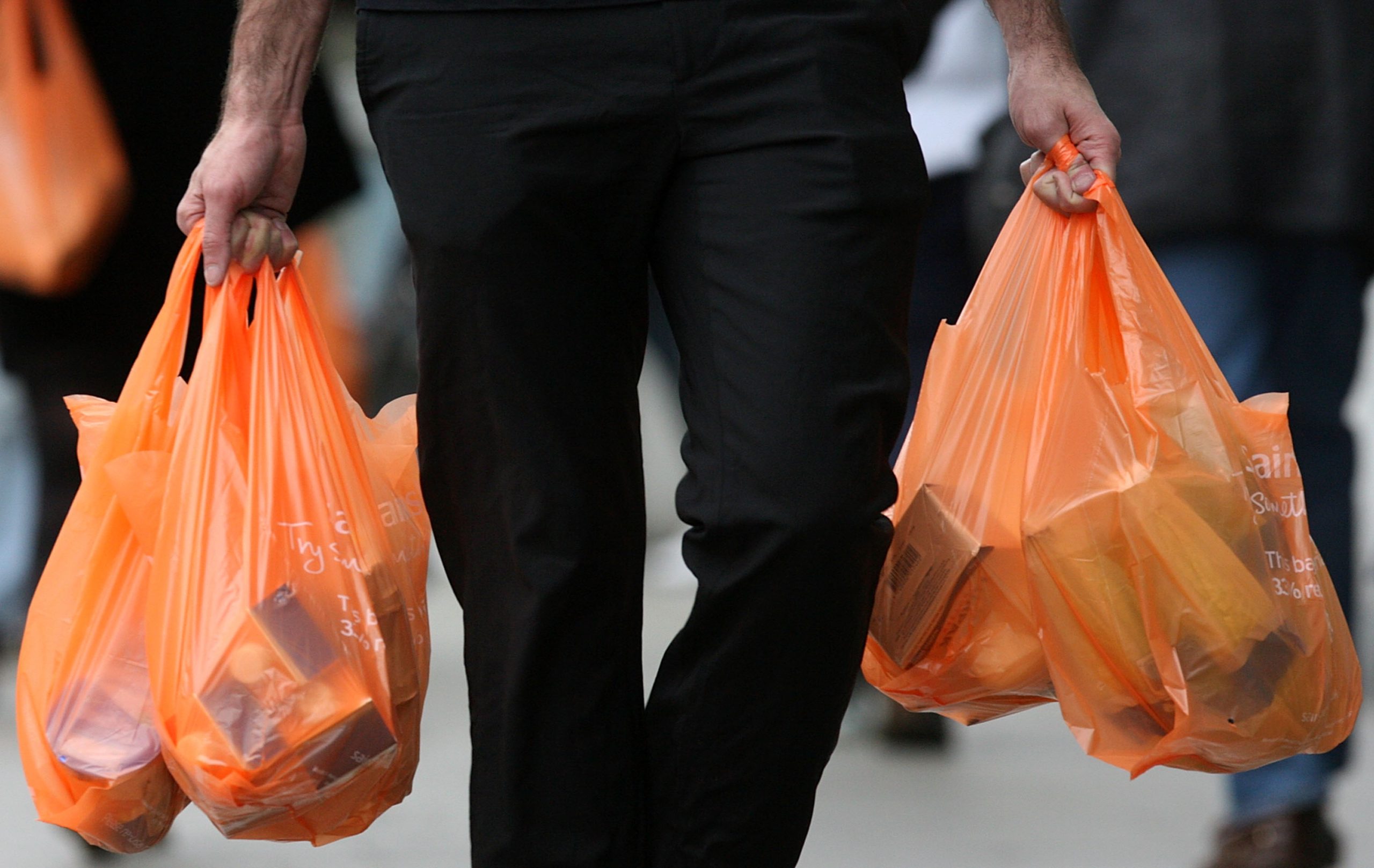 New Jersey Plastic Bag Ban Stirs Public Debate on Environmental Conservation