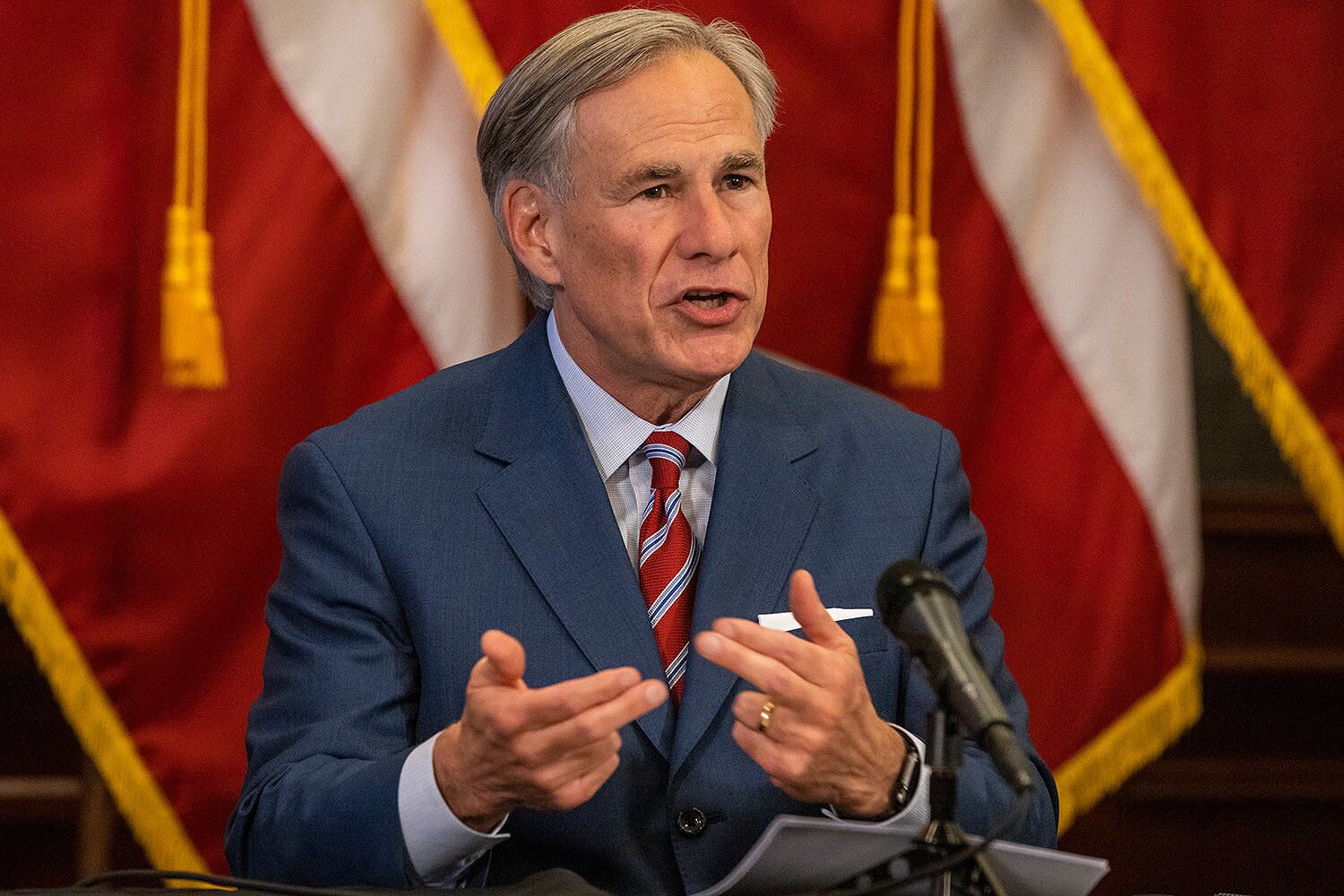 Texas Gov. Greg Abbott Promises to Keep Busing Migrants to Democratic Cities