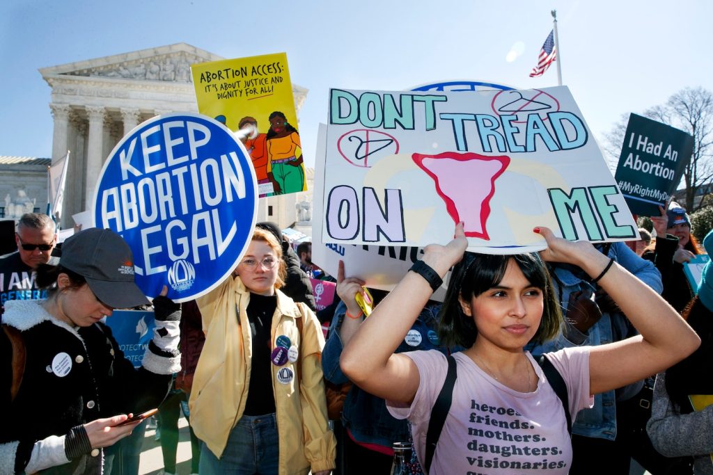 Texas can ban emergency abortions despite federal guidance, court says